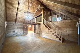 1304 Wakemans Grove Rd, Edinburg, VA 22824 - Photo 2