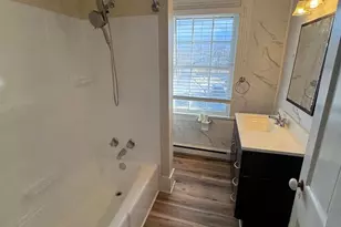 201 Capon St, Strasburg, VA 22657 - Photo 12