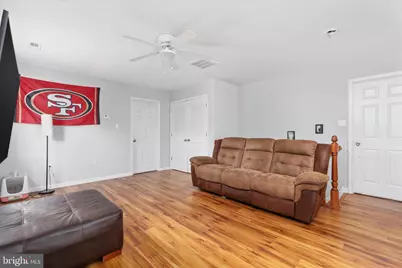 174 Charles N, Strasburg, VA 22657 - Photo 18