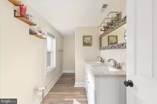 445 Ash St, Strasburg, VA 22657 - Photo 28