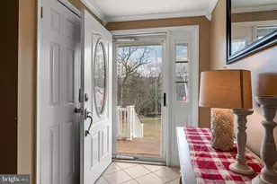 95 Cecelia St, Toms Brook, VA 22660 - Photo 6