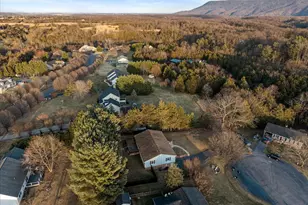 95 Cecelia St, Toms Brook, VA 22660 - Photo 60