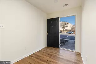 808 Pendleton Ln, Strasburg, VA 22657 - Photo 4