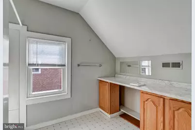 517 W King Street, Strasburg, VA 22657 - Photo 22