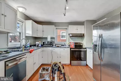 517 W King Street, Strasburg, VA 22657 - Photo 8