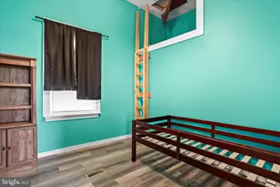 6043 Broad St, Mount Jackson, VA 22842 - Photo 16