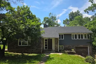 769 S Water St, Woodstock, VA 22664 - Photo 2