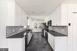 4 High View Dr, Maurertown, VA 22644 - Photo 18