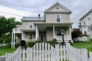 521 S Main St, Woodstock, VA 22664 - Photo 1