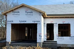 335 Lora Dr, Woodstock, VA 22664 - Photo 2