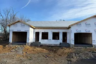 335 Lora Dr, Woodstock, VA 22664 - Photo 1