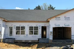 337 Lora Dr, Woodstock, VA 22664 - Photo 1