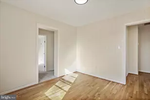 373 Walton St, Strasburg, VA 22657 - Photo 14