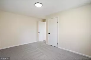 373 Walton St, Strasburg, VA 22657 - Photo 18