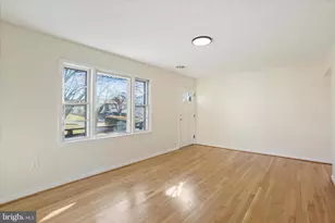 373 Walton St, Strasburg, VA 22657 - Photo 6