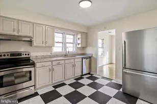 373 Walton St, Strasburg, VA 22657 - Photo 8