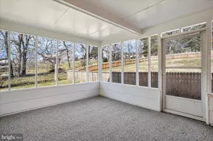 373 Walton St, Strasburg, VA 22657 - Photo 24