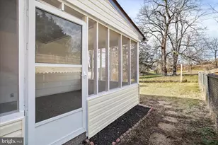 373 Walton St, Strasburg, VA 22657 - Photo 28