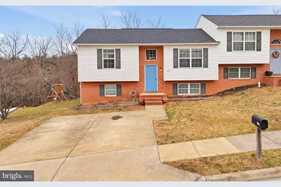 549 Stonewall Street, Strasburg, VA 22657 - Photo 1