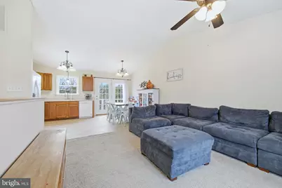 549 Stonewall Street, Strasburg, VA 22657 - Photo 8