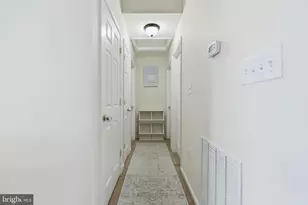 549 Stonewall St, Strasburg, VA 22657 - Photo 16