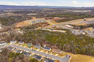 549 Stonewall St, Strasburg, VA 22657 - Photo 30