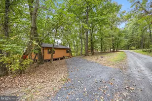 760 Hilltop Ln, Mount Jackson, VA 22842 - Photo 2