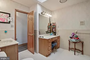 202 Brown St, Strasburg, VA 22657 - Photo 10