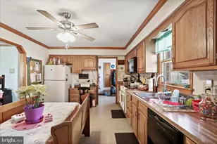 202 Brown St, Strasburg, VA 22657 - Photo 18