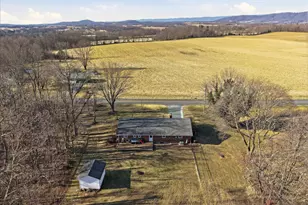 891 Stoneburner Rd, Edinburg, VA 22824 - Photo 52