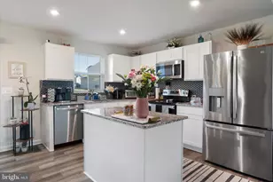 206 Spring Pl, Strasburg, VA 22657 - Photo 10