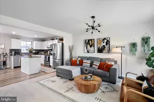 206 Spring Pl, Strasburg, VA 22657 - Photo 6