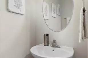 206 Spring Pl, Strasburg, VA 22657 - Photo 16