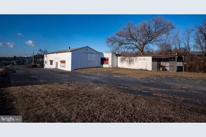 659 North Main, Woodstock, VA 22664 - Photo 2