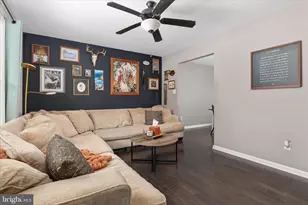 318 Newman St, Strasburg, VA 22657 - Photo 8