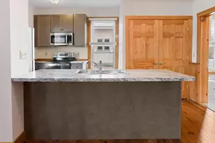 215 Piccadilly, Edinburg, VA 22824 - Photo 12