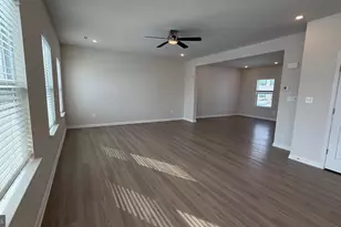 35 Signal Knob Cottage Dr, Strasburg, VA 22657 - Photo 6