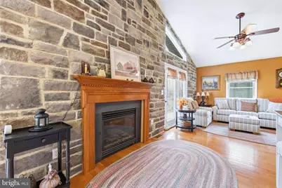 262 Hogan Drive, Basye, VA 22810 - Photo 12