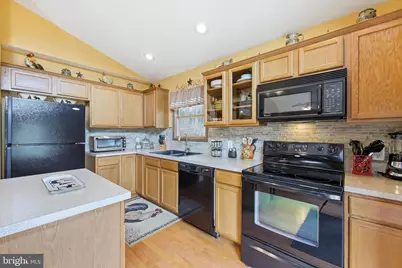 262 Hogan Drive, Basye, VA 22810 - Photo 16