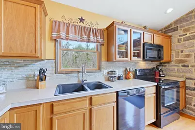262 Hogan Drive, Basye, VA 22810 - Photo 16