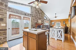 262 Hogan Dr, Basye, VA 22810 - Photo 14