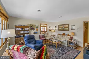 623 W Spring St, Woodstock, VA 22664 - Photo 4