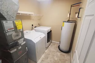 1292 Ox Rd, Woodstock, VA 22664 - Photo 6