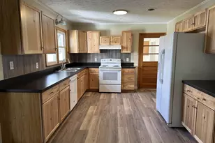 14149 S Middle Rd, Edinburg, VA 22824 - Photo 2