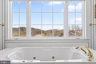 256 Cliffside Dr, Edinburg, VA 22824 - Photo 48