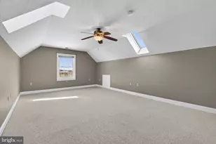 256 Cliffside Dr, Edinburg, VA 22824 - Photo 52
