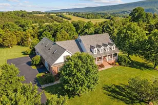 256 Cliffside Dr, Edinburg, VA 22824 - Photo 4