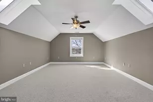 256 Cliffside Dr, Edinburg, VA 22824 - Photo 60