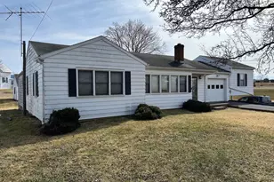 1081 Hisey Ave, Woodstock, VA 22664 - Photo 2