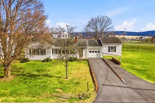 1081 Hisey Ave, Woodstock, VA 22664 - Photo 4